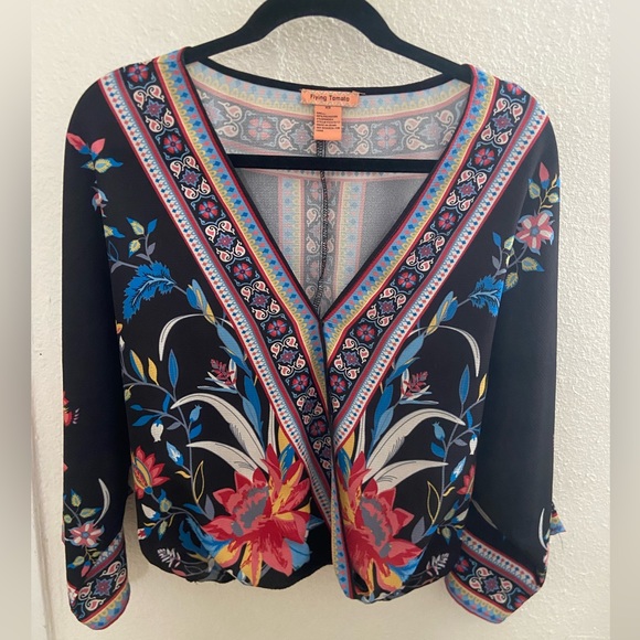 Flying tomato Blouse size XS - Picture 2 of 5